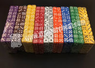 Matrices magiques de perspective de casino coloré de jeu avec le contrôleur à distance